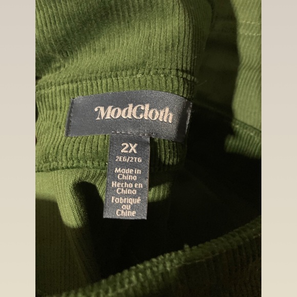 ModCloth Adored In Cords Flared Overalls 2X Emerald Green - Picture 5 of 9